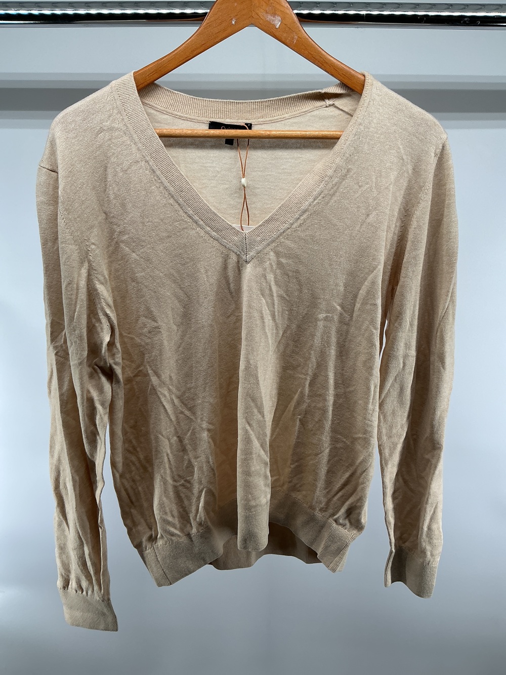 Lightweight Cotton Cashmere V-Neck Sweater